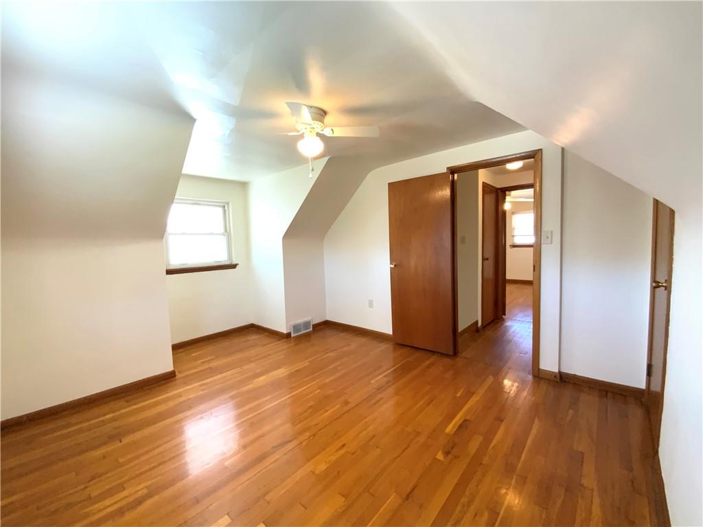 481 Oregon Avenue Rochester, PA 15074 - Photo 18 of 28 2ndFlr Bedroom #1