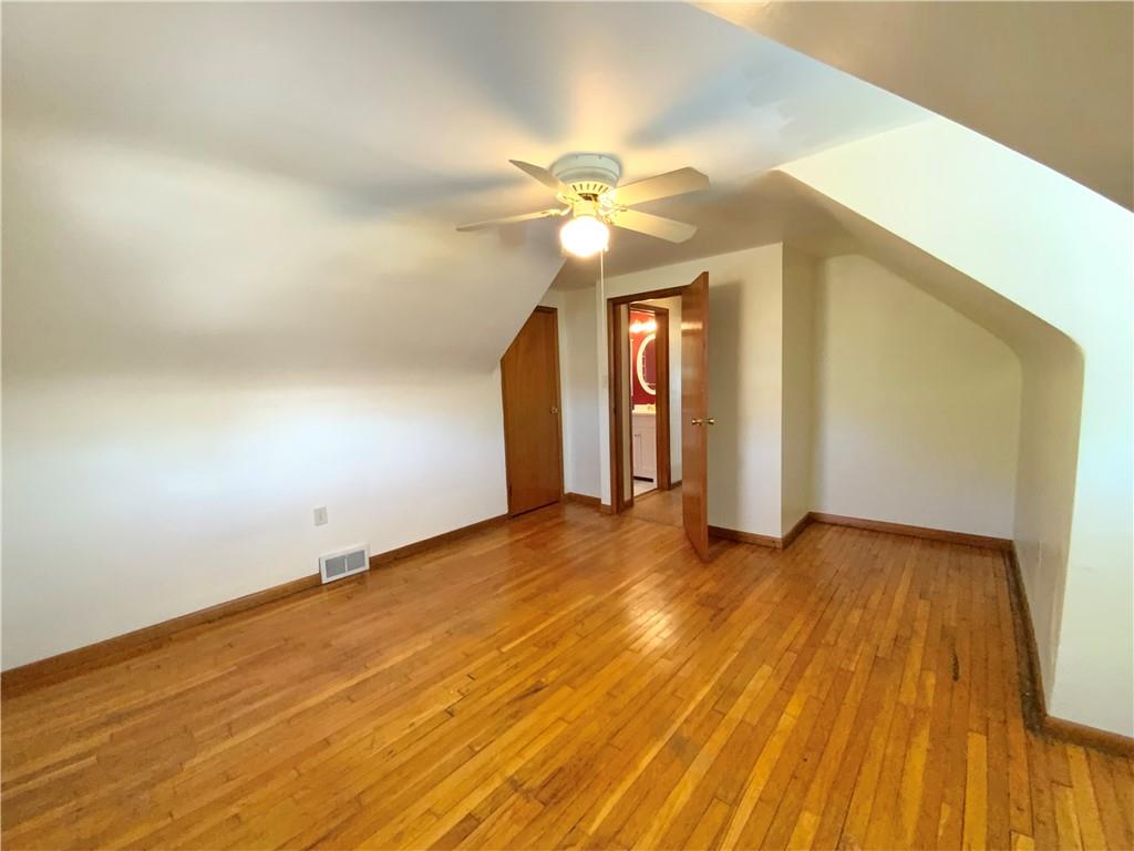 481 Oregon Avenue Rochester, PA 15074 - Photo 19 of 28 2ndflr Bedroom #2