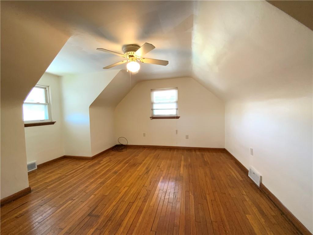481 Oregon Avenue Rochester, PA 15074 - Photo 20 of 28 2ndFlr Bedroom #2