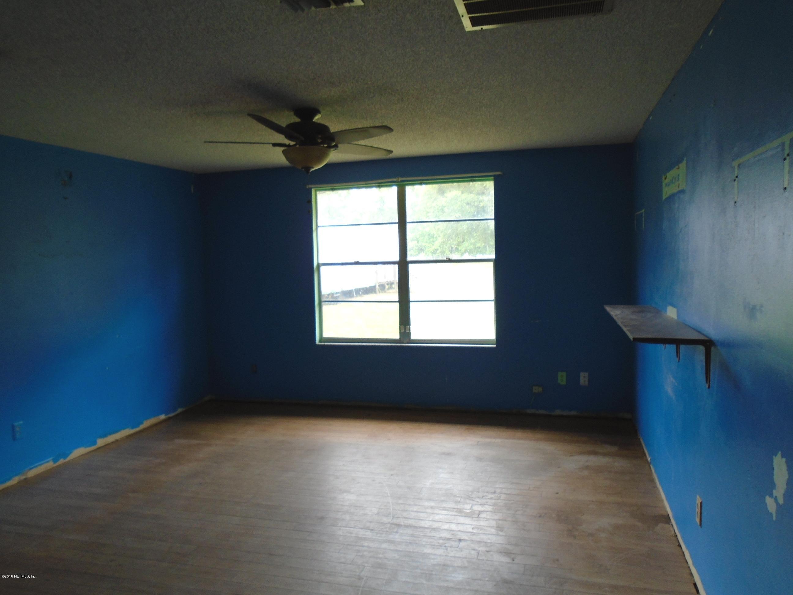 11453 Bridges Road Jacksonville, FL 32218 - Photo 8 of 28 DSC01003