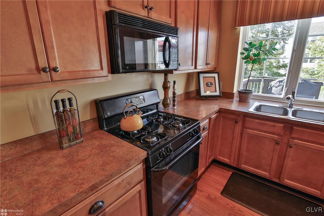 8714 Pathfinder Road Breinigsville, PA 18031 - Photo 30 of 49 Gallery Image 30