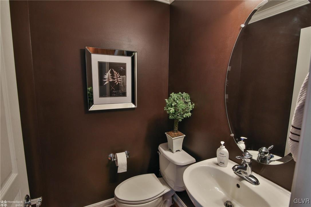 8714 Pathfinder Road Breinigsville, PA 18031 - Photo 31 of 49 Gallery Image 31