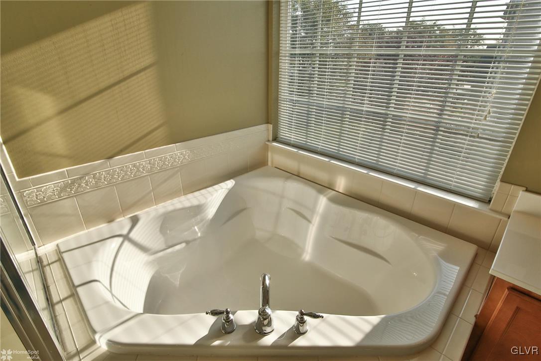 8714 Pathfinder Road Breinigsville, PA 18031 - Photo 40 of 49 Gallery Image 40