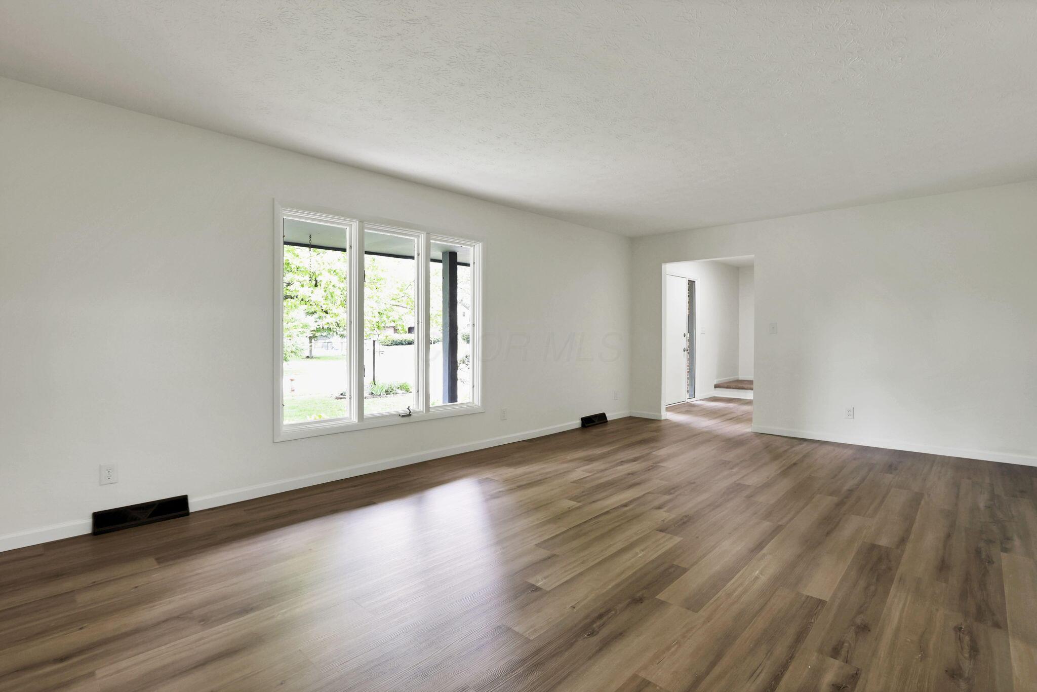 1883 Fairhaven Road Columbus, OH 43229 - Photo 14 of 79 Large Living Room as. you walk in the home