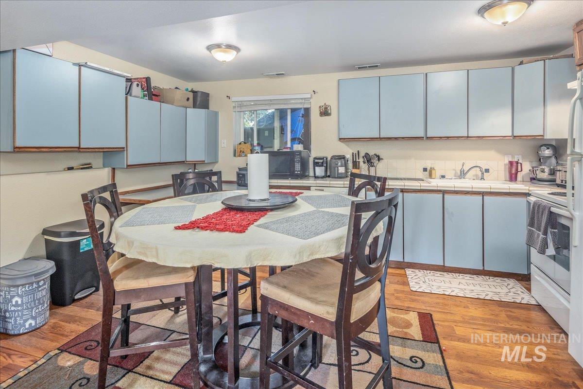 4530 West Tabitha Street Boise, ID 83706 - Photo 13 of 42