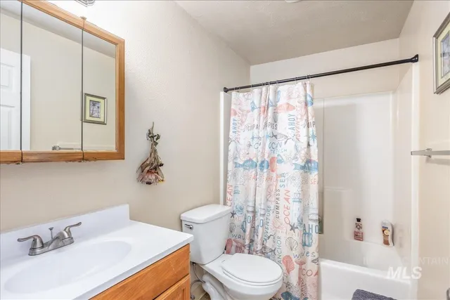 $599,990 | 4530 West Tabitha Street, Boise, ID 83706