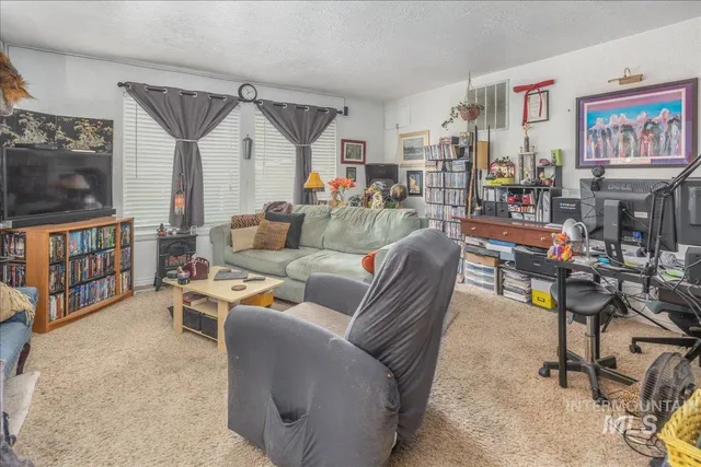 $599,990 | 4530 West Tabitha Street, Boise, ID 83706