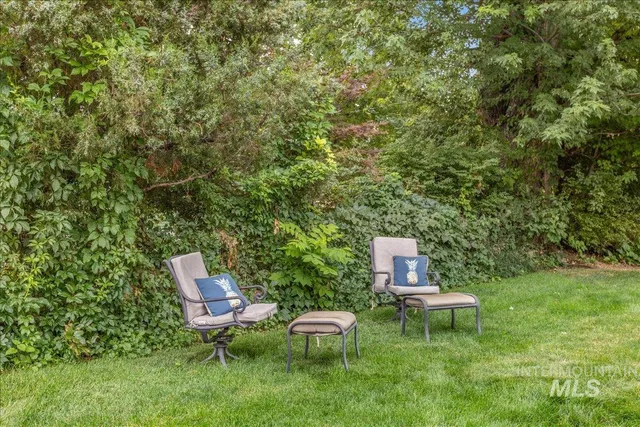 $599,990 | 4530 West Tabitha Street, Boise, ID 83706