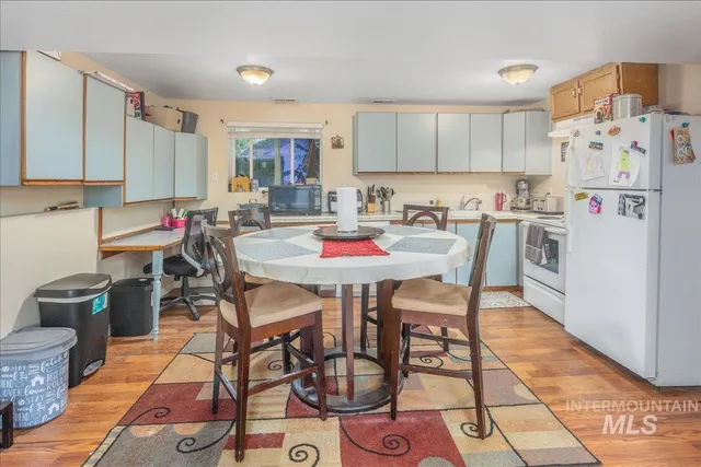 $599,990 | 4530 West Tabitha Street, Boise, ID 83706