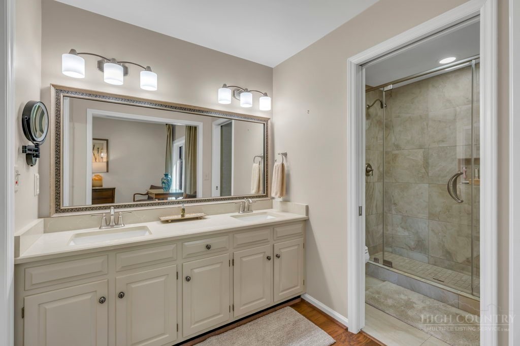 500 Laurel Ridge Lane, Unit B1 Banner Elk, NC 28604 - Photo 37 of 47 Gallery Image 37