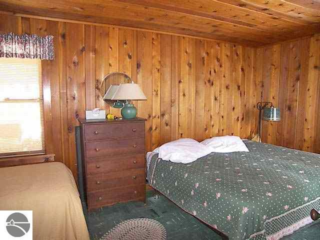 8566 South Dunns Farm Road Maple City, MI 49664 - Photo 14 of 14 1690683-13.JPG