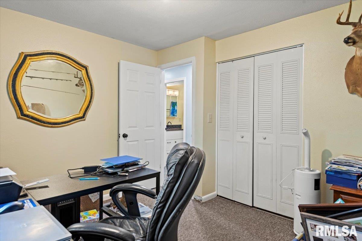 2269 East Watch Avenue Springfield, IL 62702 - Photo 29 of 34