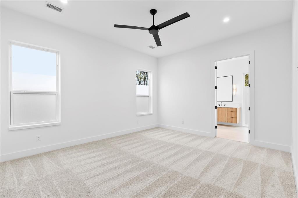 2812 Guymon Street Dallas, TX 75212 - Photo 11 of 22