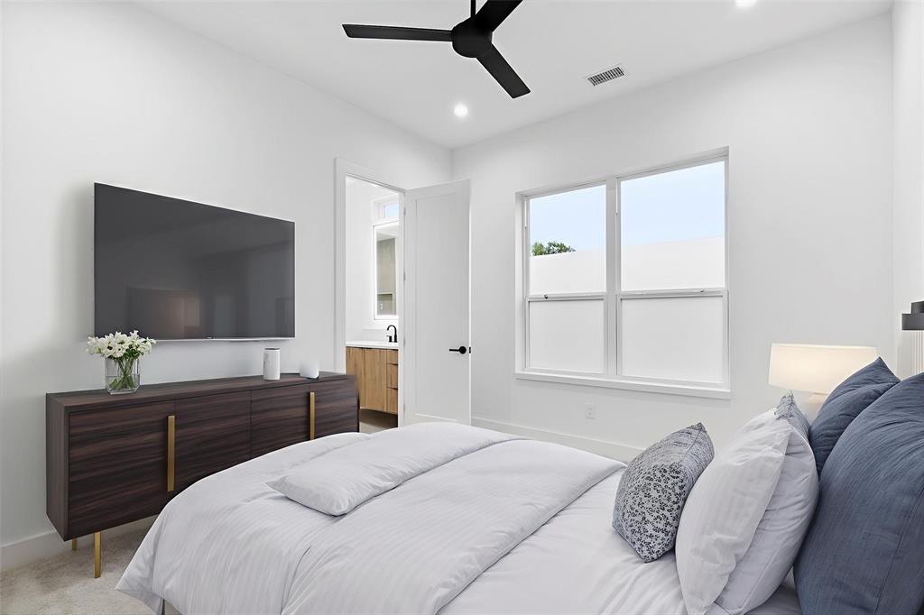 2812 Guymon Street Dallas, TX 75212 - Photo 15 of 22