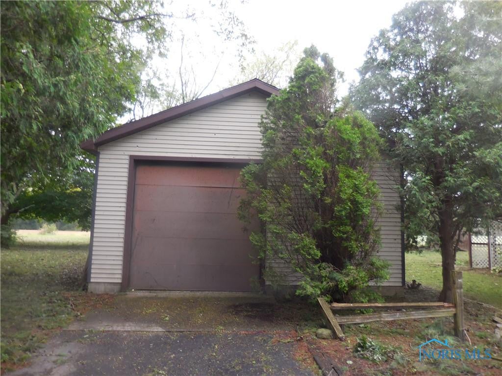 5214 Schenk Road Sandusky, OH 44870 - Photo 10 of 14 Photo 10