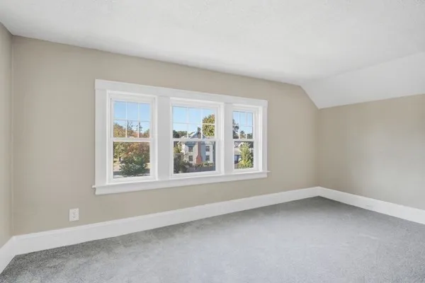 $439,900 | 95 Dickinson Street, Springfield, MA 01108