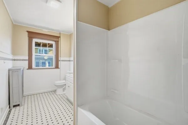 $439,900 | 95 Dickinson Street, Springfield, MA 01108
