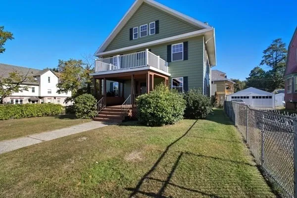 $439,900 | 95 Dickinson Street, Springfield, MA 01108