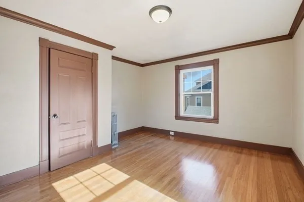 $439,900 | 95 Dickinson Street, Springfield, MA 01108