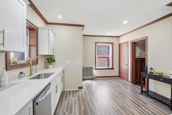 $439,900 | 95 Dickinson Street, Springfield, MA 01108