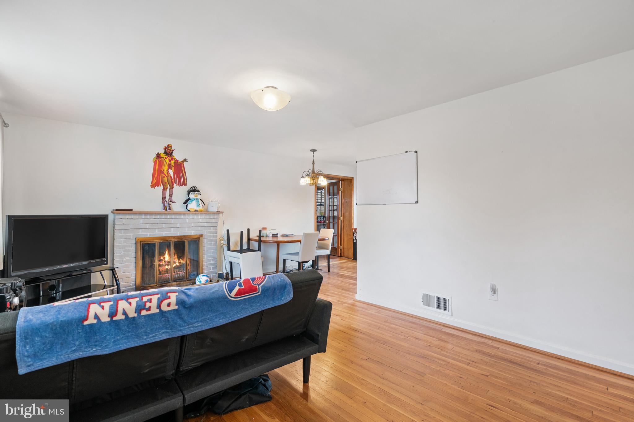 3811 Ridge Road Annandale, VA 22003 - Photo 11 of 28 Gallery Image 11