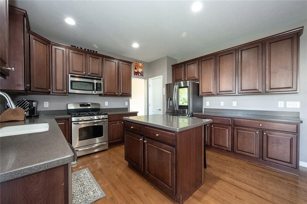 12860 Milton Road Fishers, IN 46037 - Photo 6 of 55 Gallery Image 6