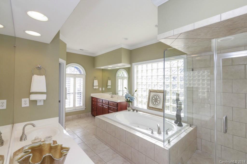 1522 Hugh Forest Road Charlotte, NC 28270 - Photo 12 of 19 Gallery Image 12