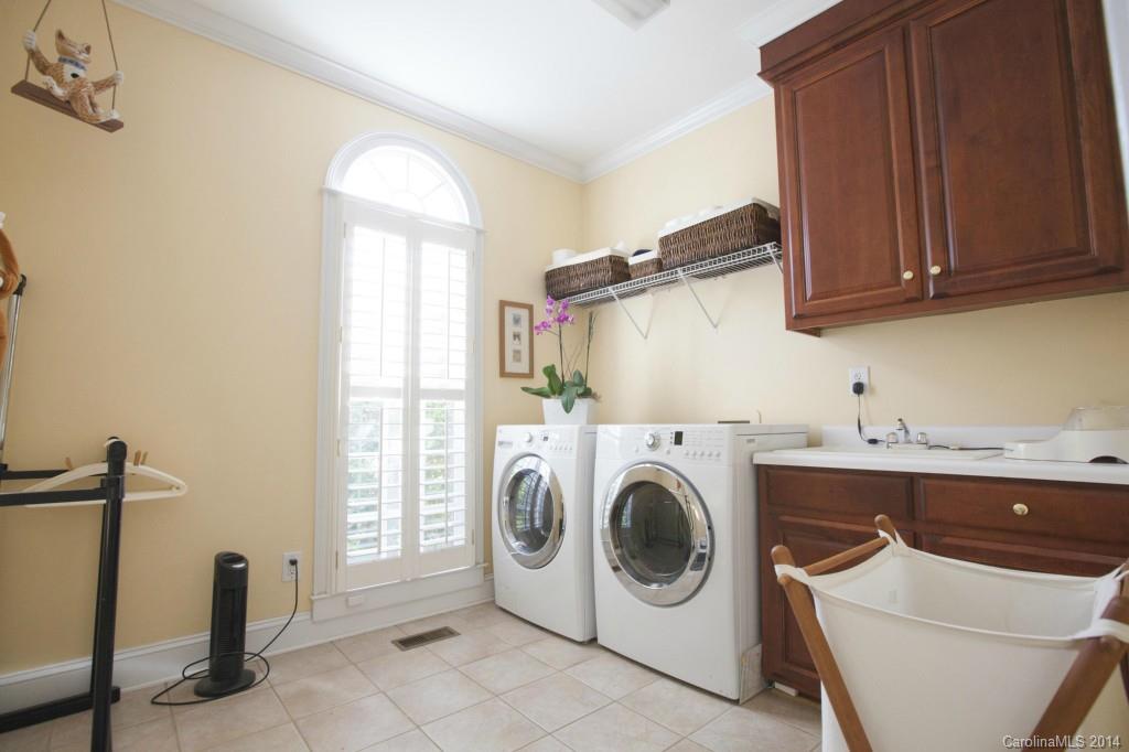 1522 Hugh Forest Road Charlotte, NC 28270 - Photo 10 of 19 Gallery Image 10