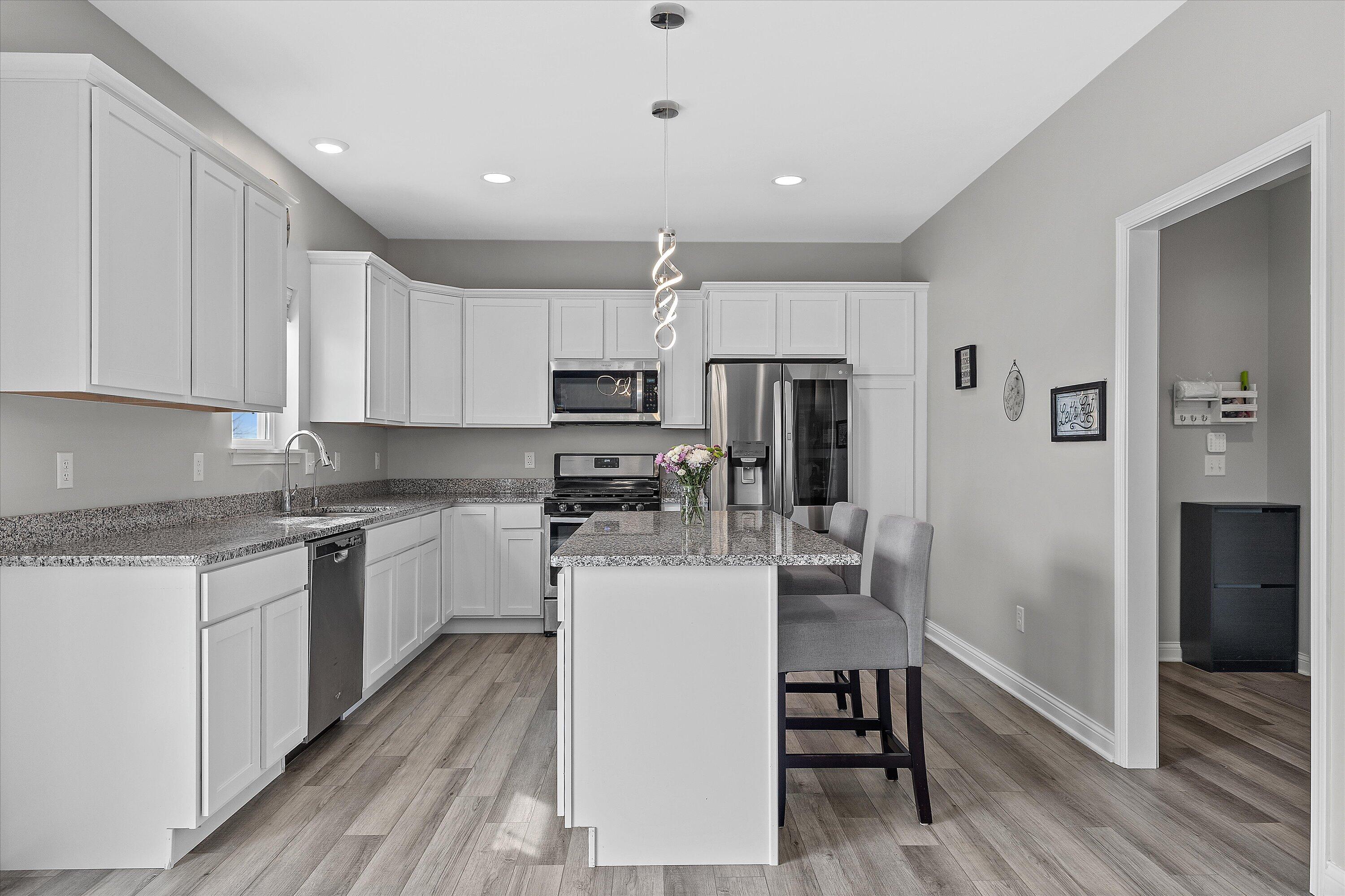 203 Linden Lane Delavan, WI 53115 - Photo 7 of 46 Kitchen