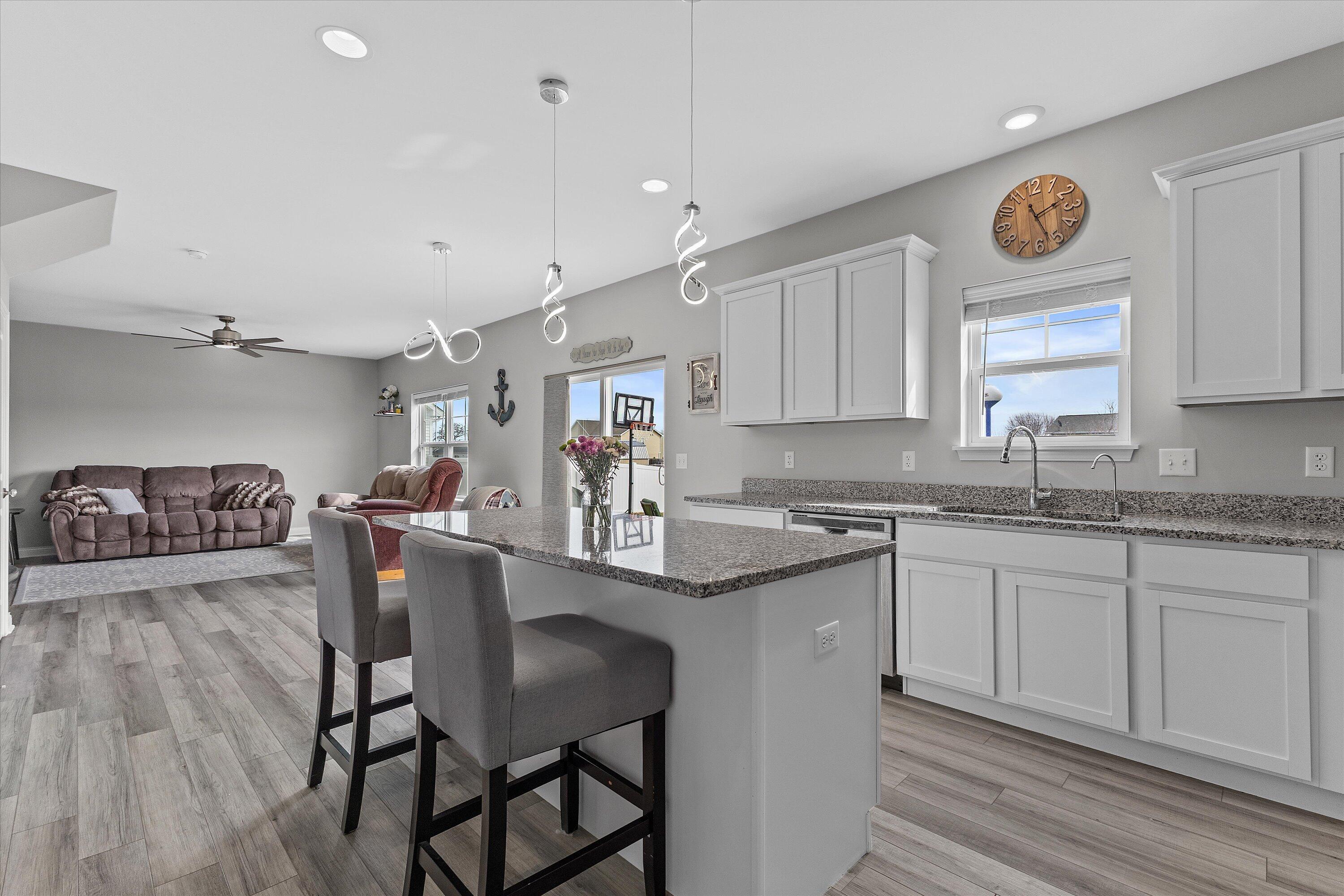 203 Linden Lane Delavan, WI 53115 - Photo 8 of 46 Kitchen