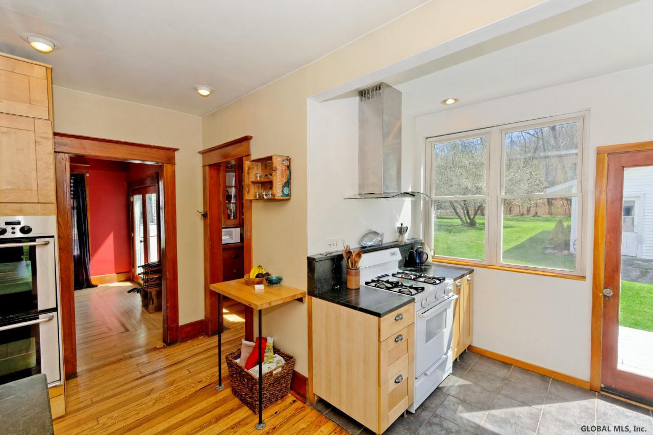 588 River Road Schodack, NY 12156 - Photo 14 of 25 Photo 14