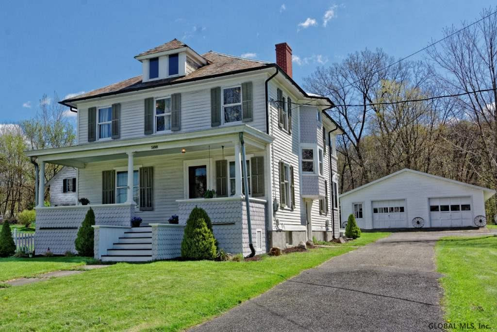 588 River Road Schodack, NY 12156 - Photo 2 of 25 Photo 2
