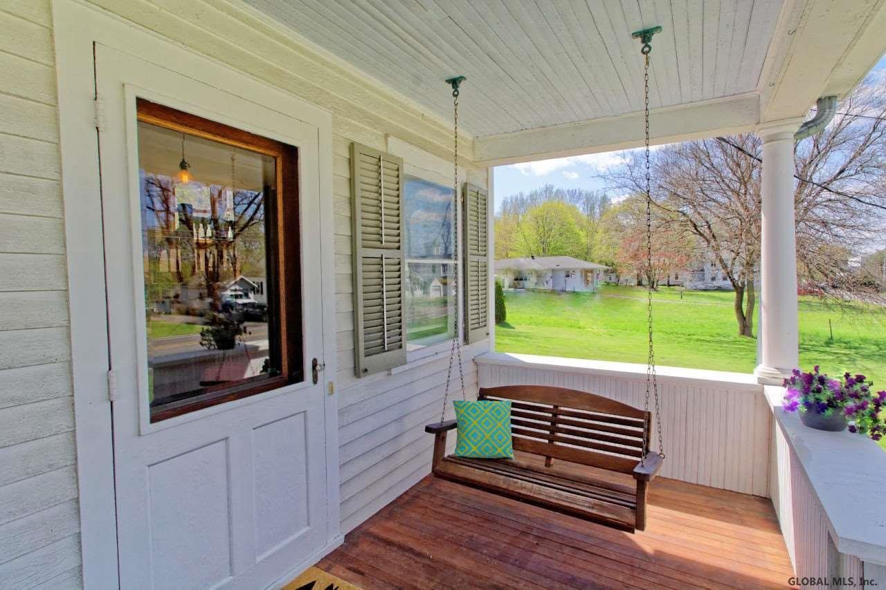 588 River Road Schodack, NY 12156 - Photo 8 of 25 Photo 8