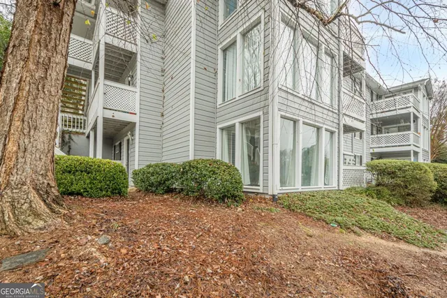 $1,650 | 1106 Natchez Trace, Atlanta, GA 30350