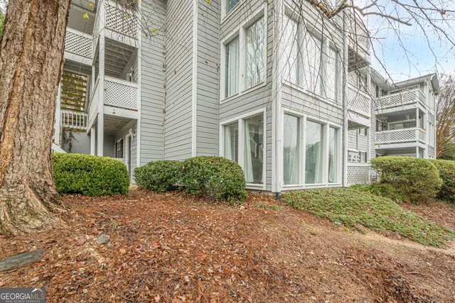 $1,650 | 1106 Natchez Trace, Atlanta, GA 30350