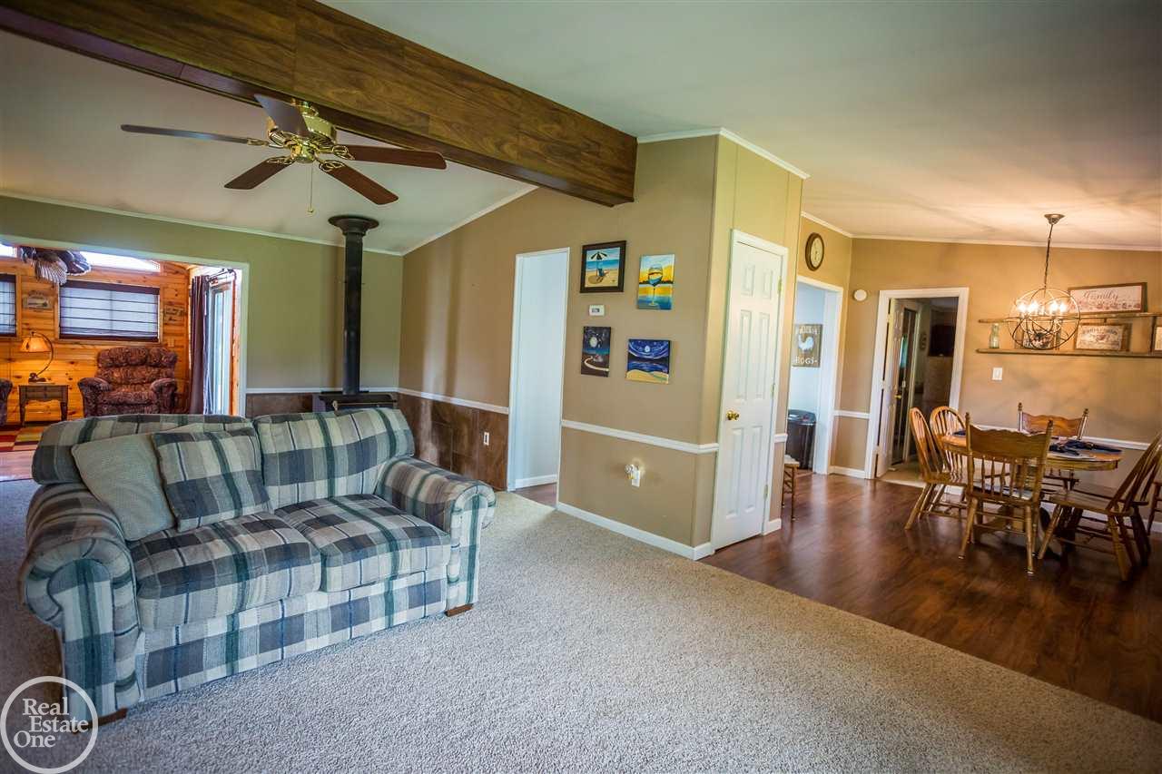8290 Beard Road Avoca, MI 48006 - Photo 47 of 65 31389249-46.JPG