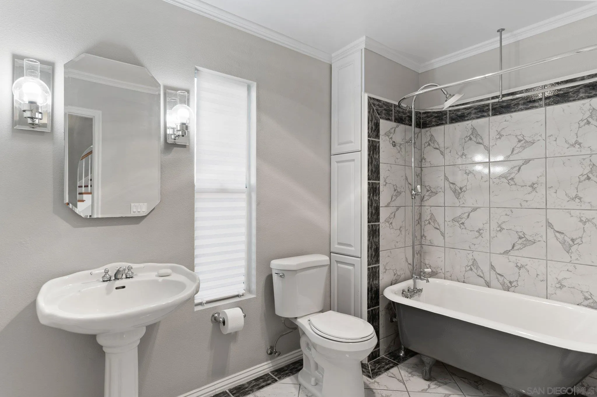 1267 Palomino Road Fallbrook, CA 92028 - Photo 15 of 34 a bathroom with a sink toilet and shower