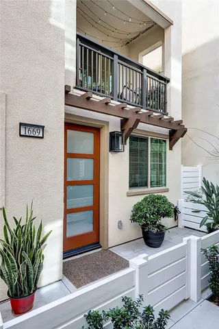 $885,000 | 1669 Yorktown Lane, San Pedro, CA 90732