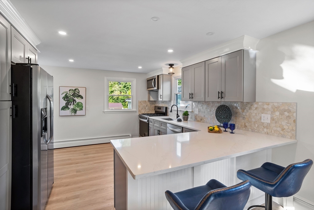 58 Littleton Road Ayer, MA 01432 - Photo 15 of 37