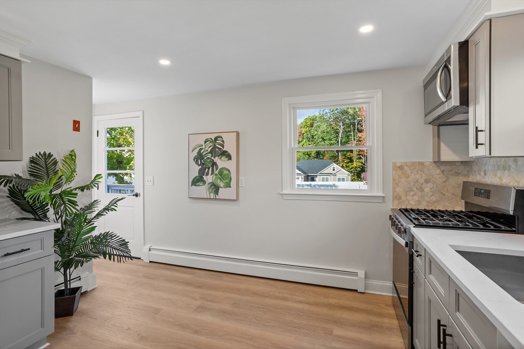 58 Littleton Road Ayer, MA 01432 - Photo 18 of 37