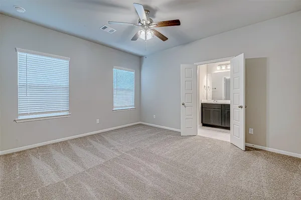 $229,990 | 516 Emerald Thicket Lane, Huffman, TX 77336