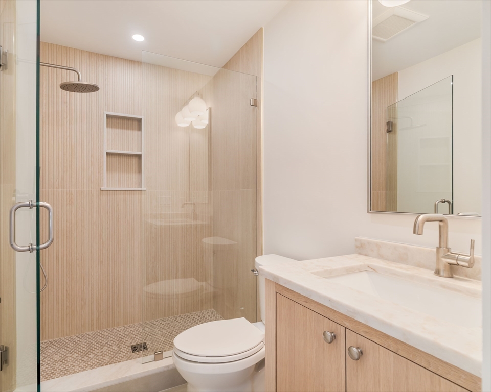71 Walpole Street Dover, MA 02030 - Photo 22 of 42