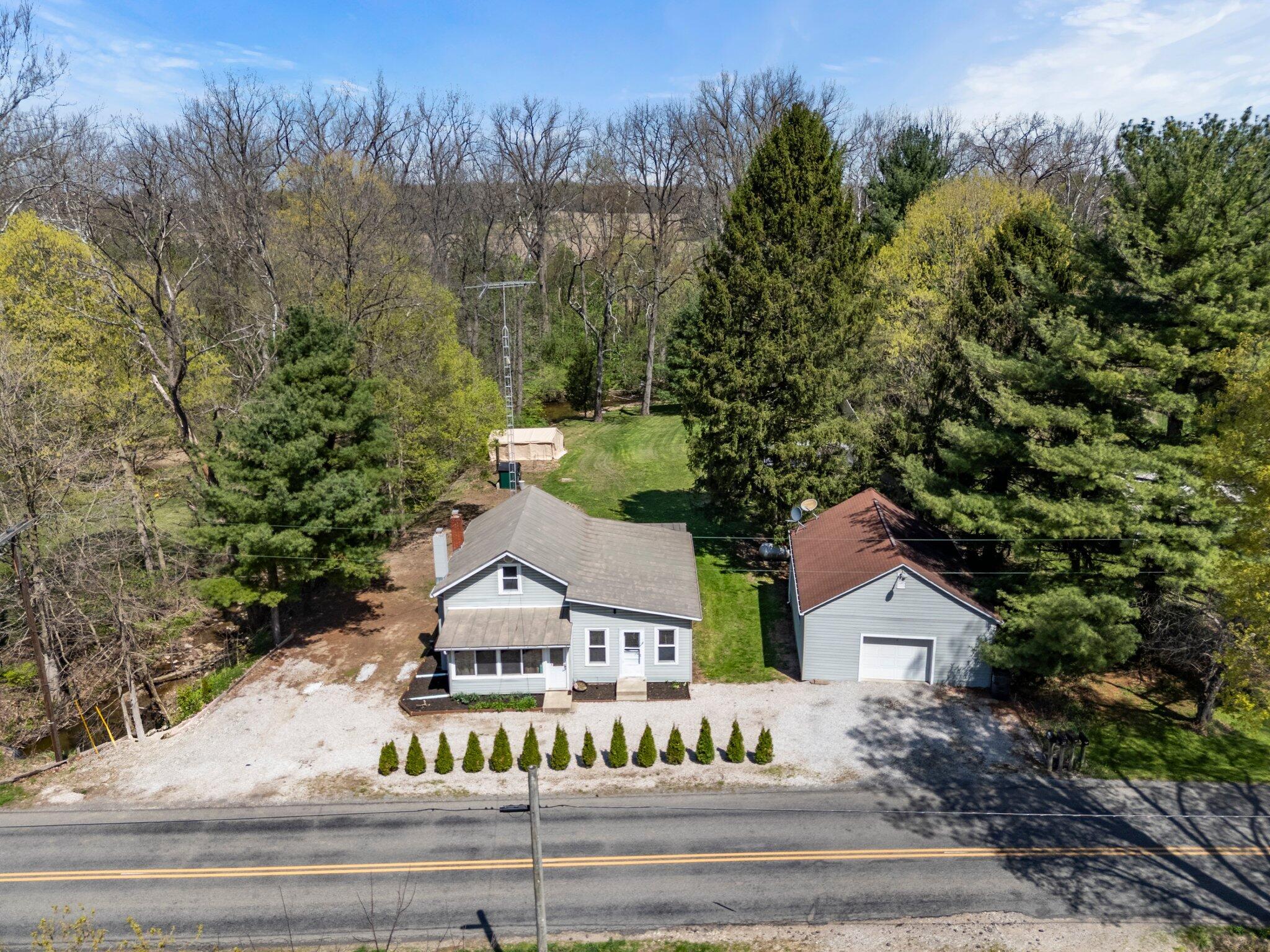 9177 Green Valley Road Mount Vernon, OH 43050 - Photo 3 of 51 DJI_20250424110127_0913_D