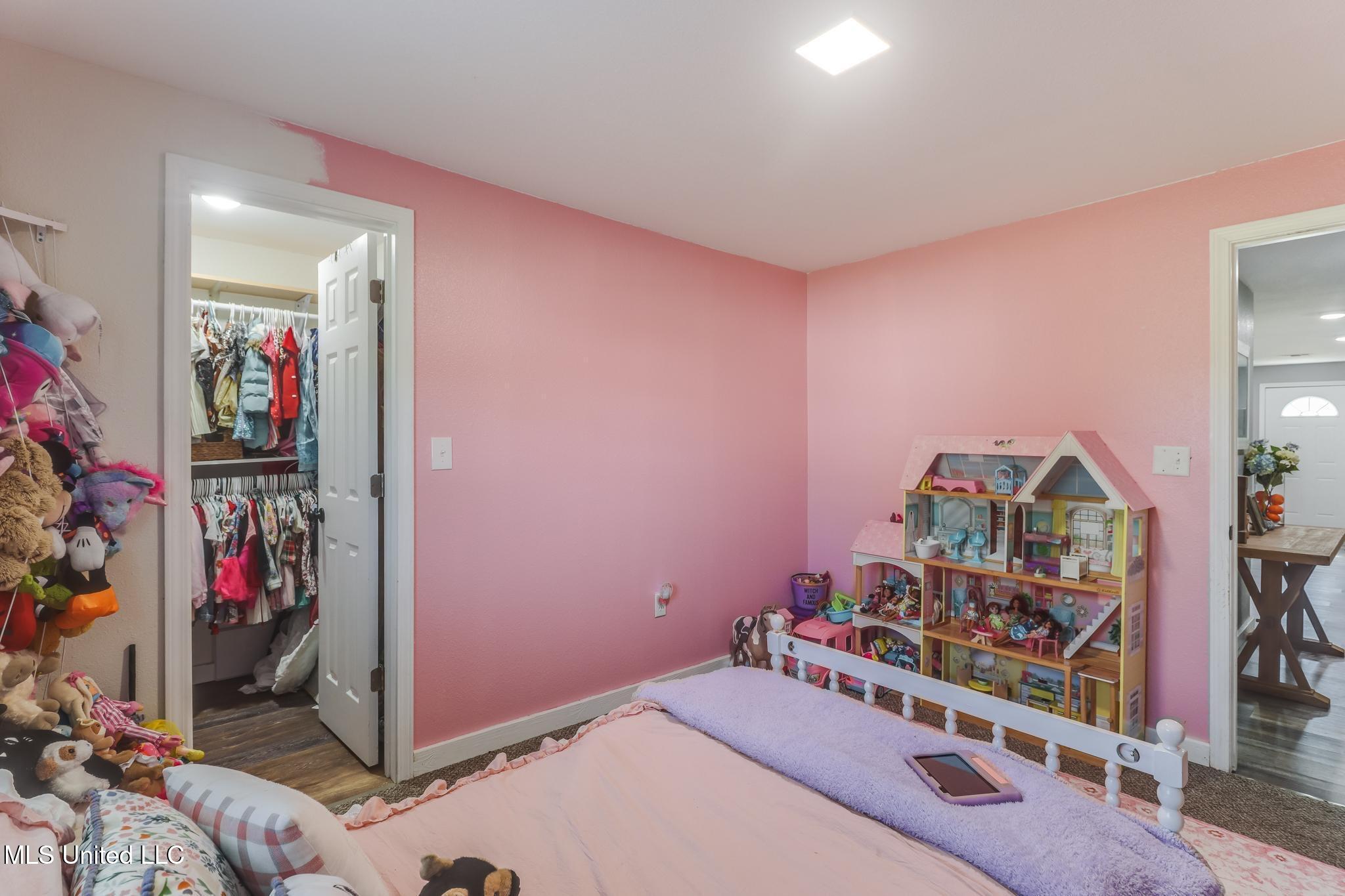 12164 Barton Road Gulfport, MS 39503 - Photo 33 of 37 IMG_5534