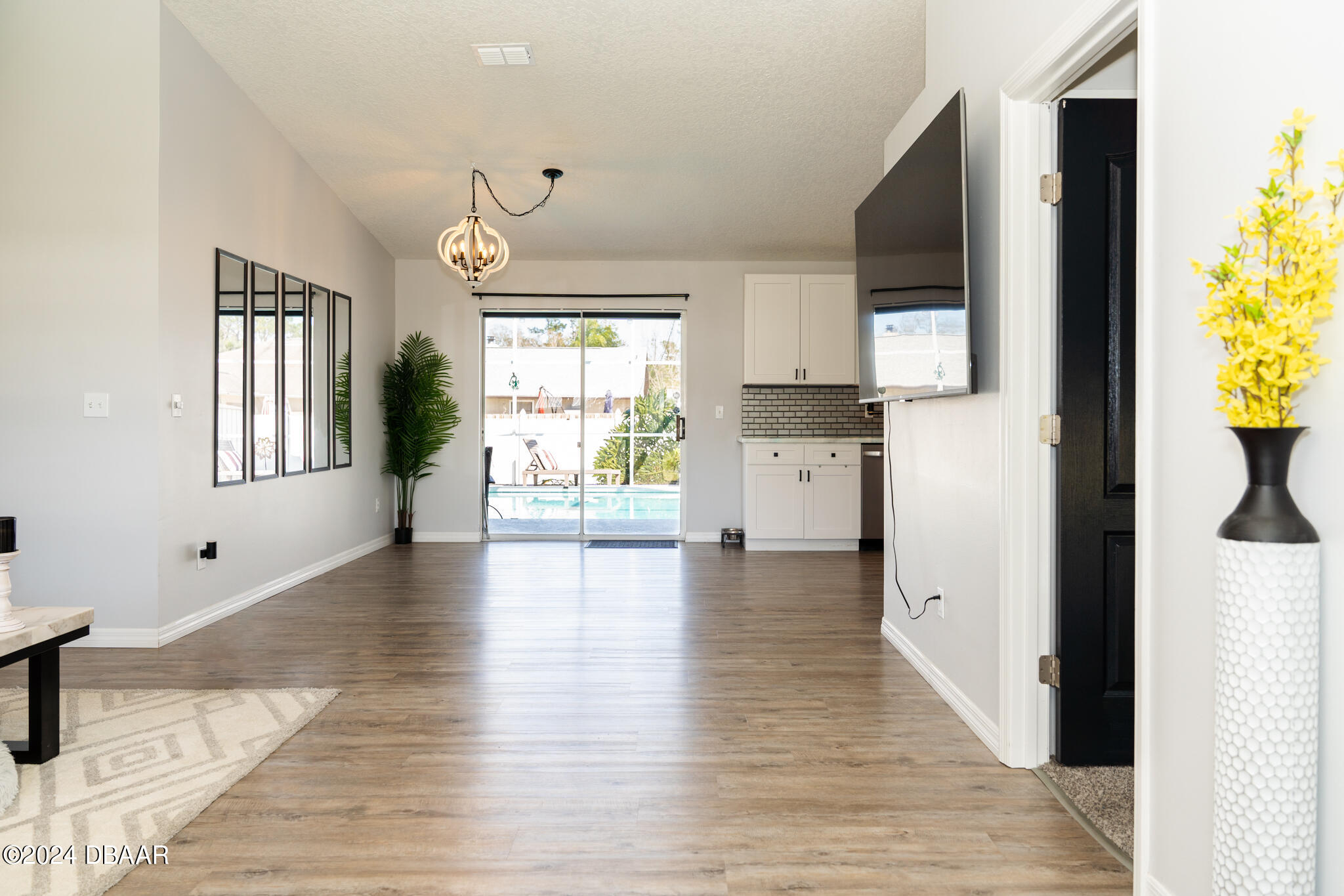 3039 Unity Tree Drive Edgewater, FL 32141 - Photo 4 of 66 DSC06398