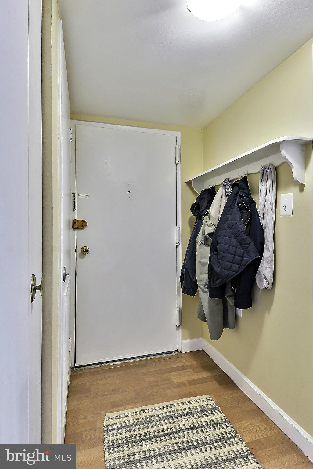 1430 Northgate Square, Unit 12B Reston, VA 20190 - Photo 2 of 27 Interior (General)