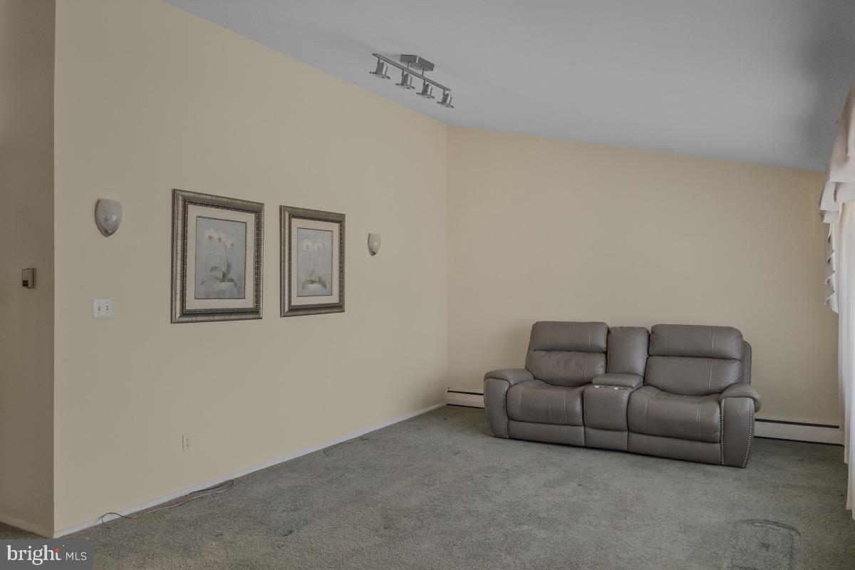 155 Locust Avenue Hamilton, NJ 08610 - Photo 4 of 25 a living room with furniture