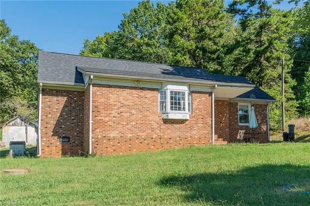 $250,000 | 964 Old Nc Highway 49, Asheboro, NC 27205