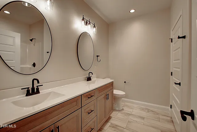 $459,900 | 144 Ervin Loop, Erwin, TN 37650