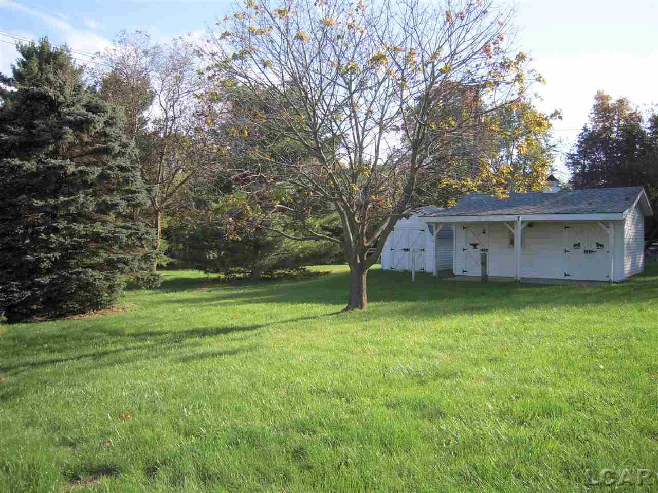 3988 West Dunbar Road Monroe, MI 48161 - Photo 10 of 40 31397732-9.JPG